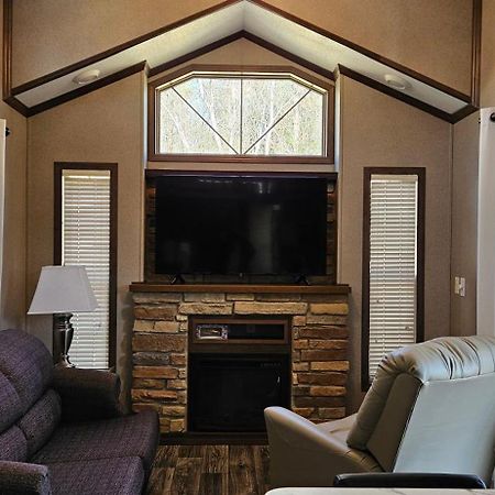 Tiny Home With Hammock Loft Bbq And Yard Phenix City Exterior photo